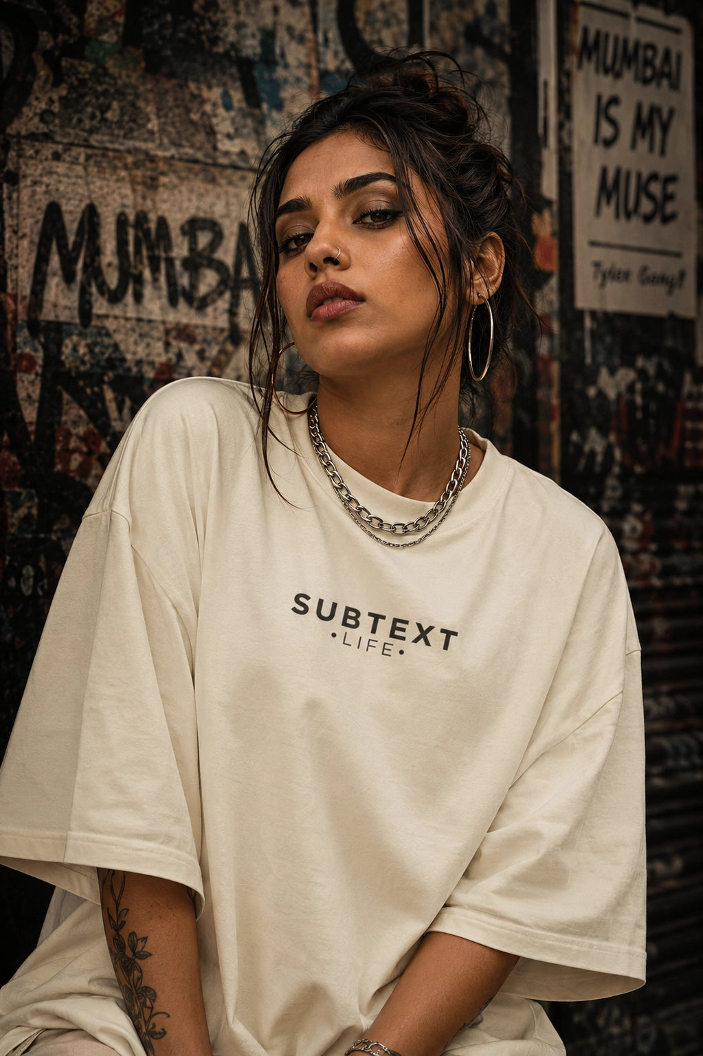 Seedhi Nahi Teekhi Hoon Oversized T-Shirt